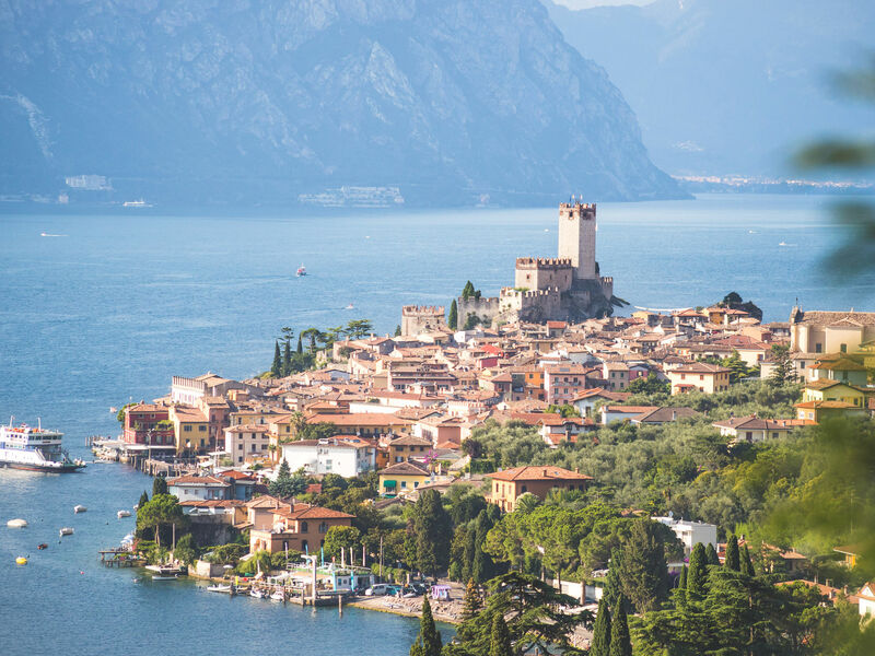 Hotel Modena,<br />relax sul Lago di Garda -